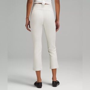 Lululemon Ribbed Softstreme Zip-Leg High-Rise Cropped Pant 25"